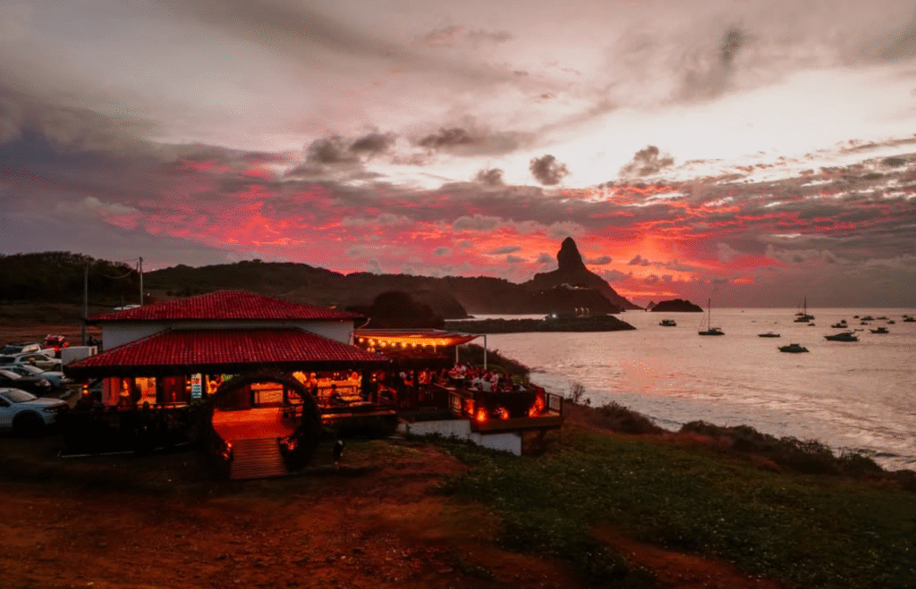3 melhores praias para casamentos em Noronha